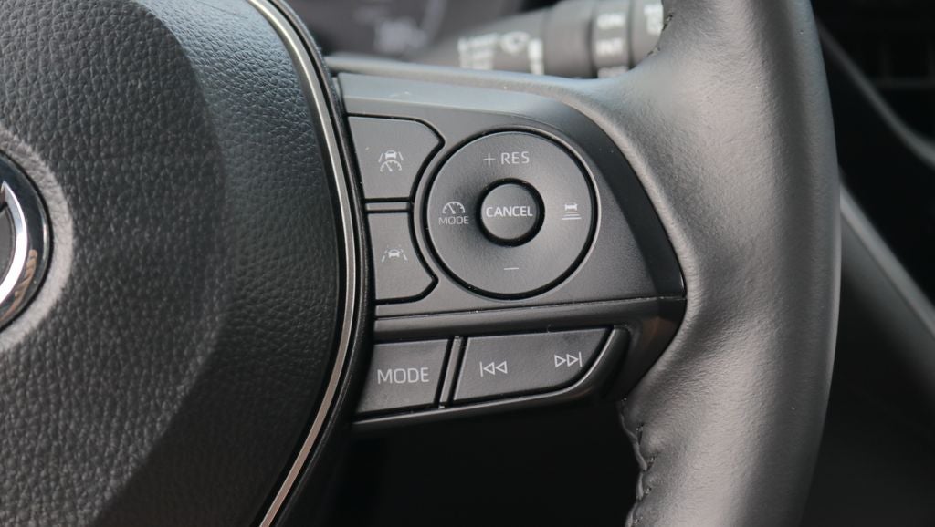 2024 Toyota Corolla Cross Hybrid SE