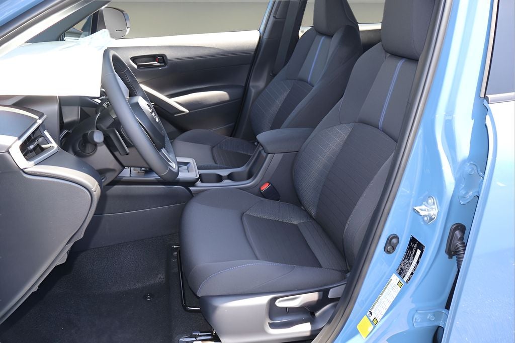 2026 Toyota Corolla Cross Hybrid SE