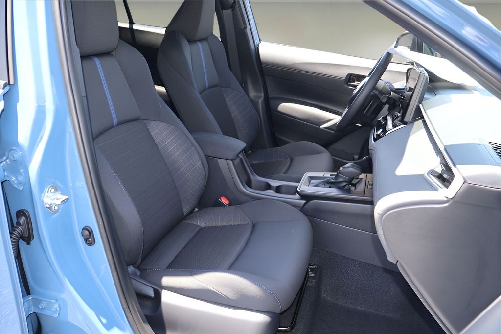 2026 Toyota Corolla Cross Hybrid SE