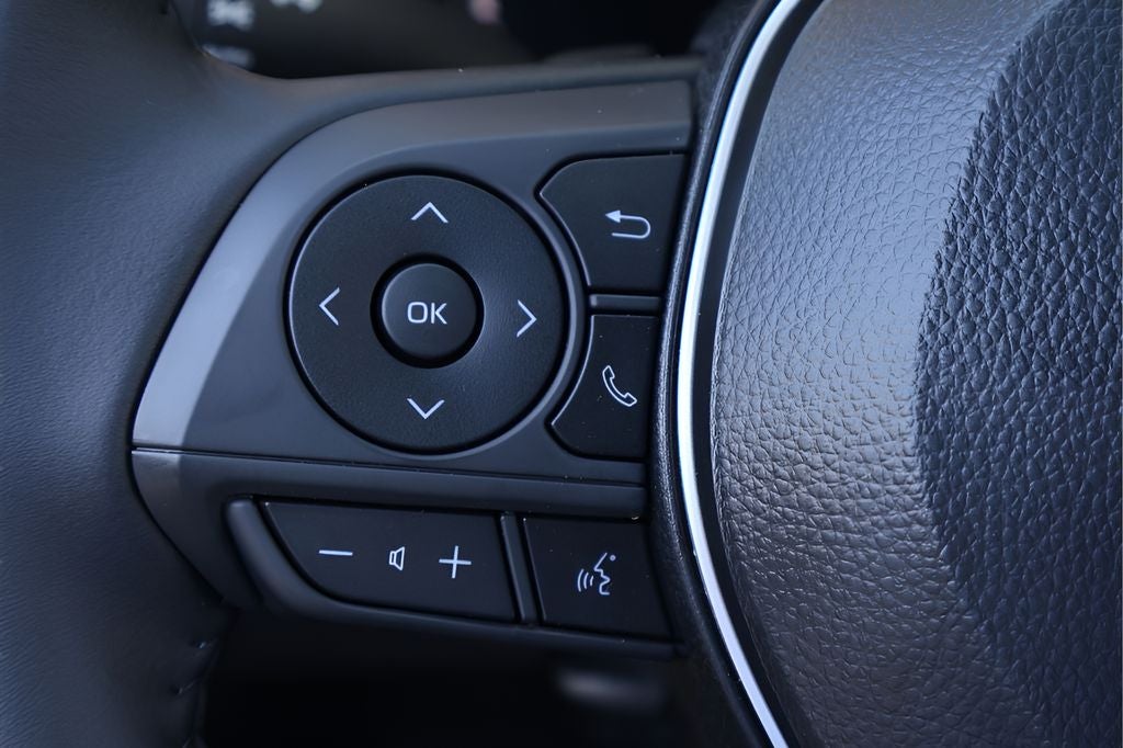 2026 Toyota Corolla Cross Hybrid SE