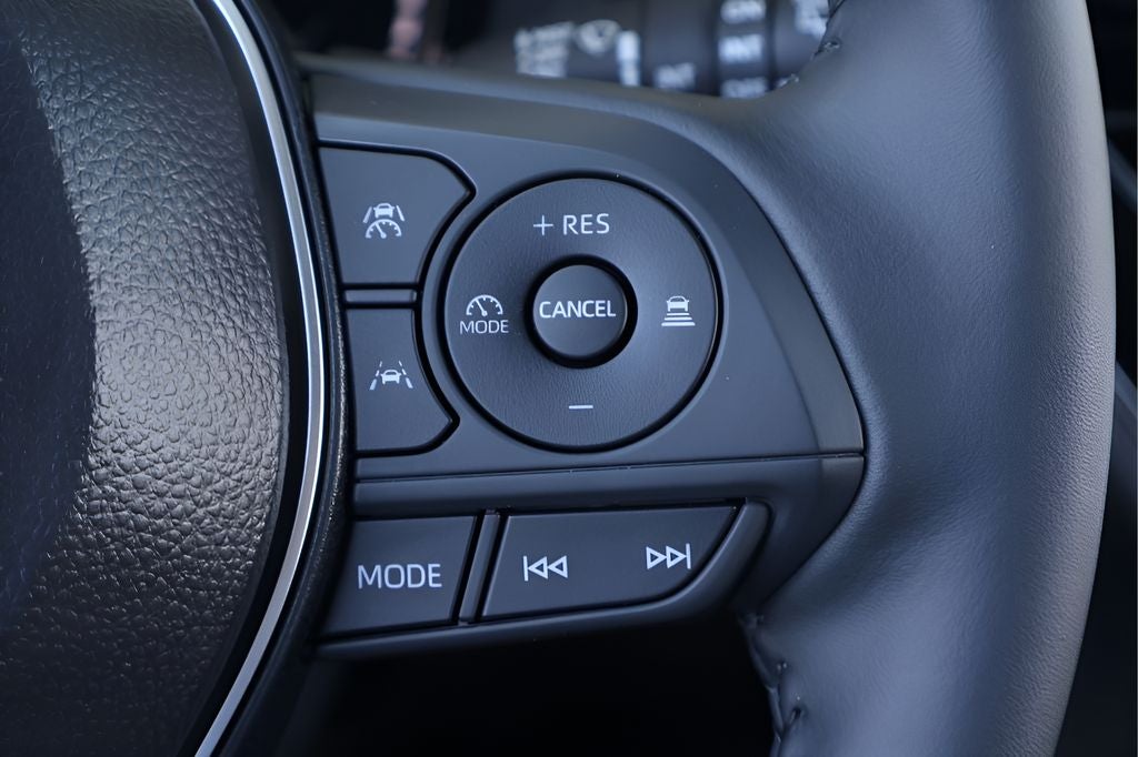 2026 Toyota Corolla Cross Hybrid SE