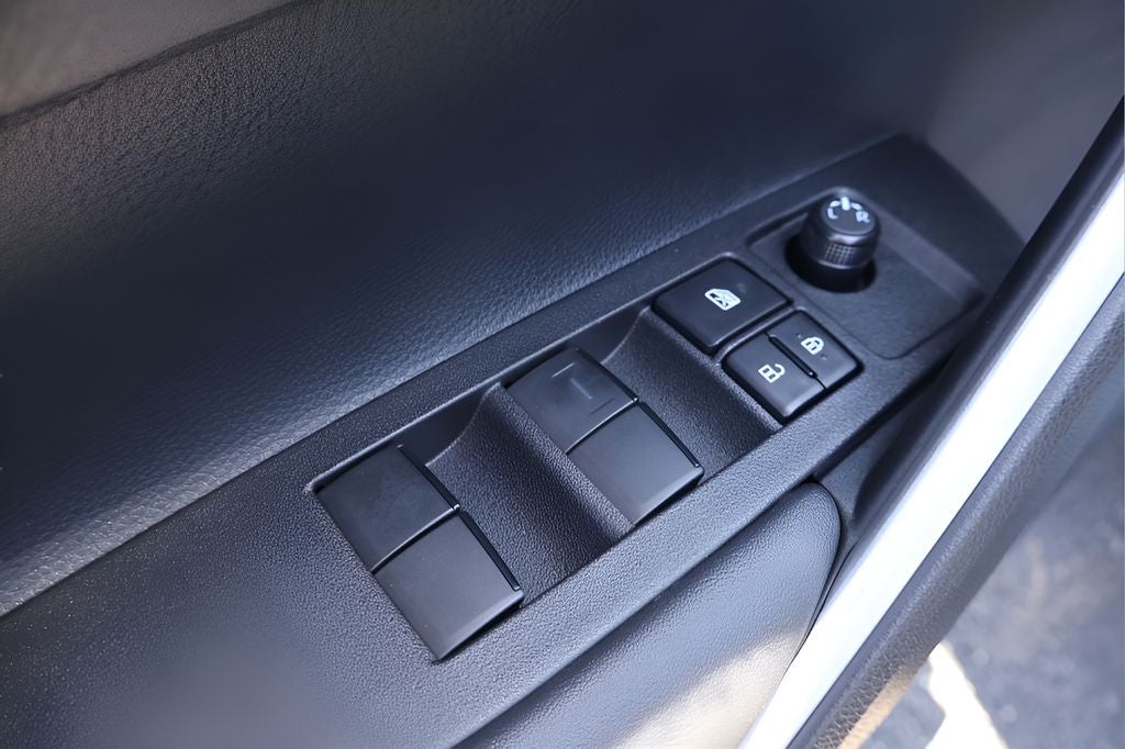 2026 Toyota Corolla Cross Hybrid SE