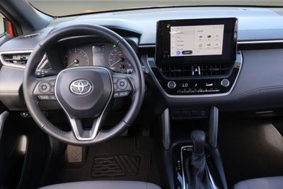 2023 Toyota Corolla Cross Hybrid SE