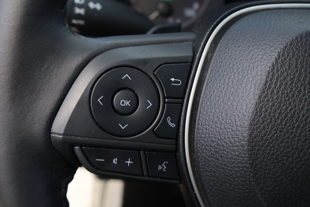 2023 Toyota Corolla Cross Hybrid SE