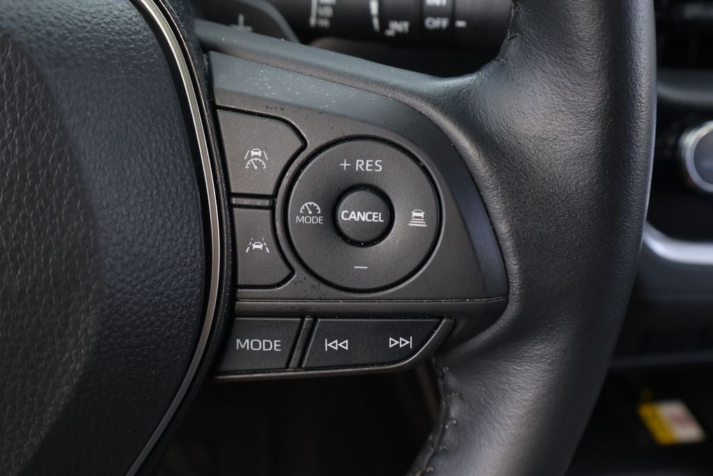 2023 Toyota Corolla Cross Hybrid SE