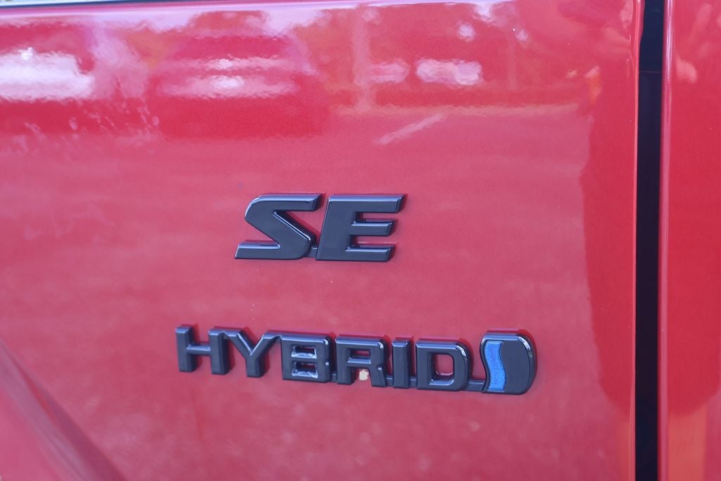 2023 Toyota Corolla Cross Hybrid SE