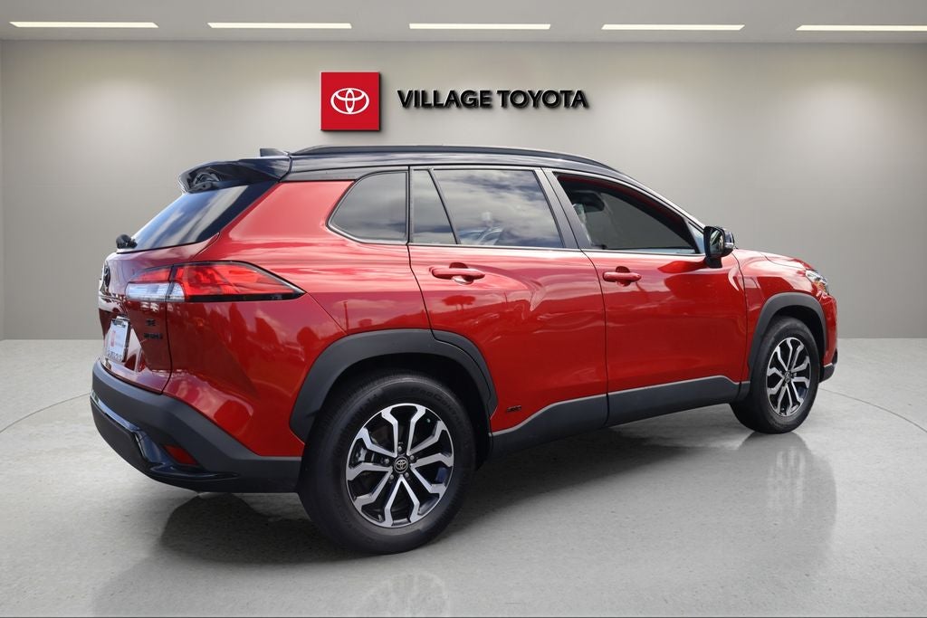2023 Toyota Corolla Cross Hybrid SE