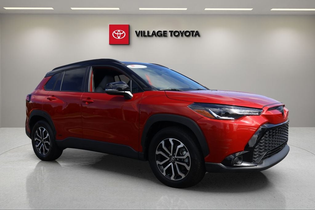 2023 Toyota Corolla Cross Hybrid SE