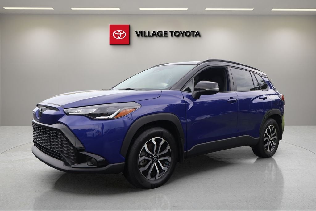 2025 Toyota Corolla Cross Hybrid SE