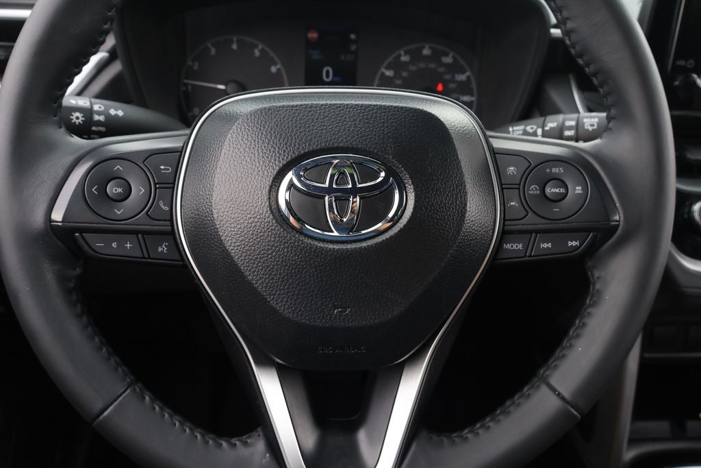 2025 Toyota Corolla Cross Hybrid SE