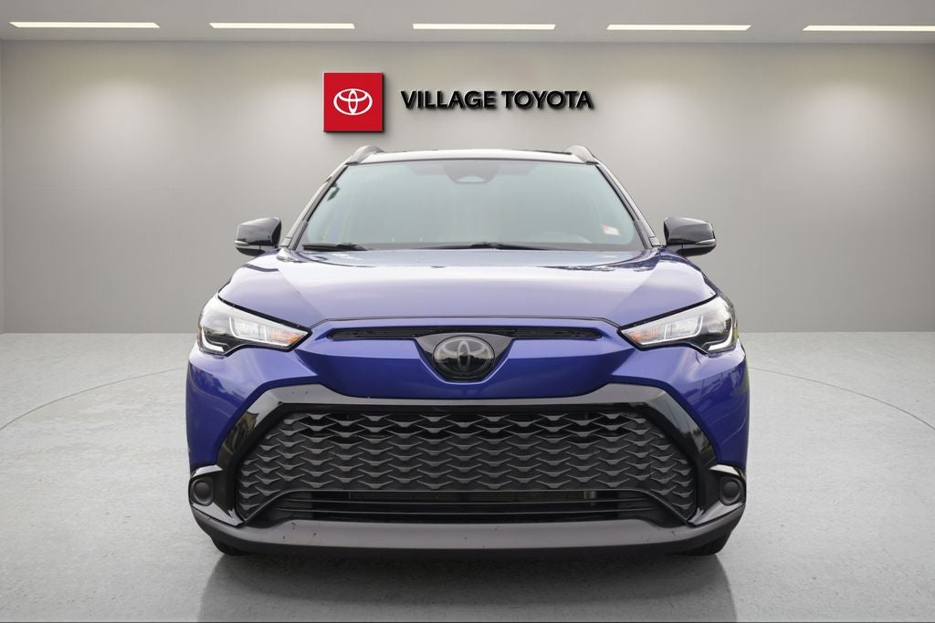 2025 Toyota Corolla Cross Hybrid SE