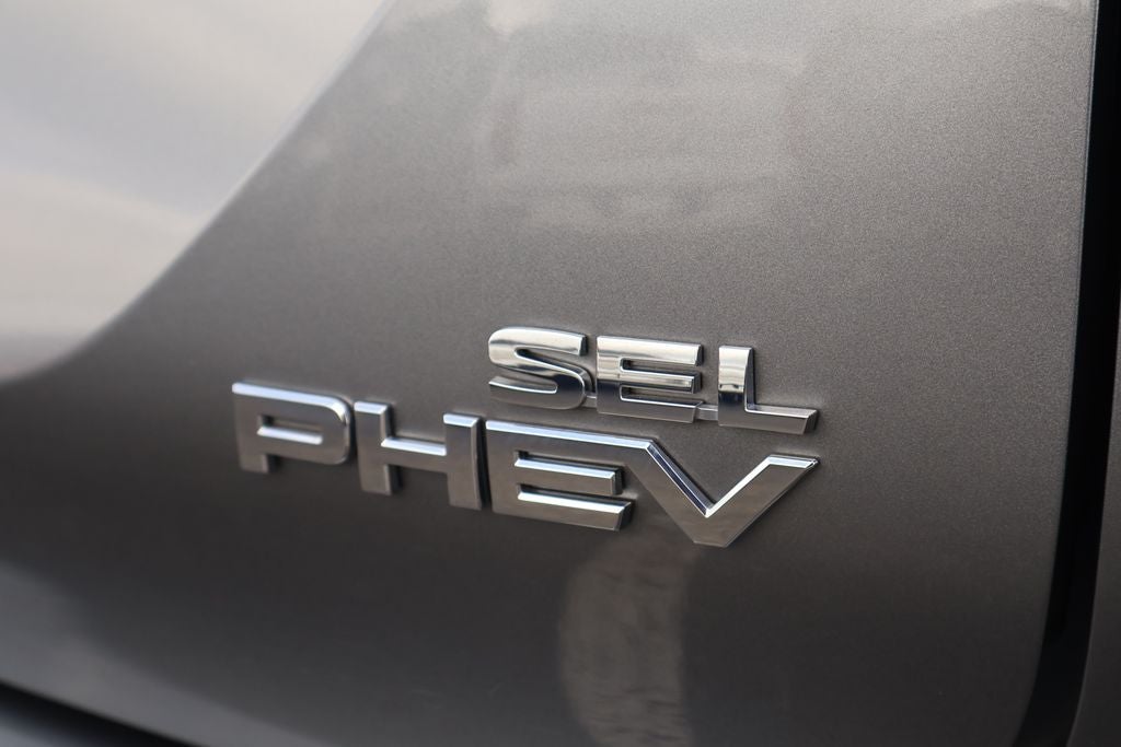 2023 Mitsubishi Outlander PHEV SEL