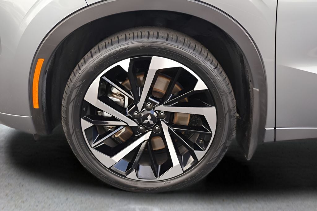 2023 Mitsubishi Outlander PHEV SEL