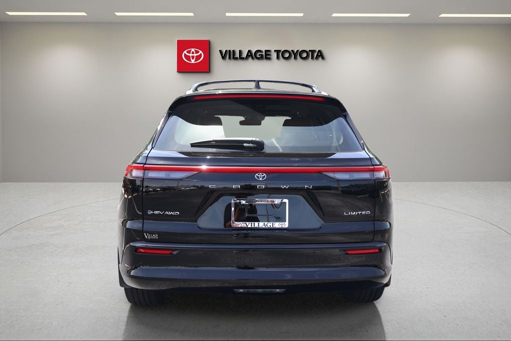 2026 Toyota Crown Signia Limited
