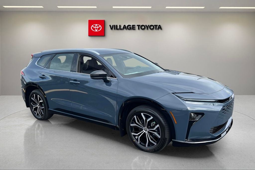 2026 Toyota Crown Signia XLE