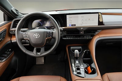 2025 Toyota Crown Signia Limited