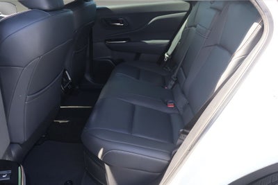 2025 Toyota Crown Signia XLE