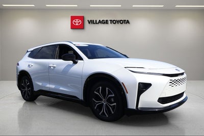2025 Toyota Crown Signia XLE