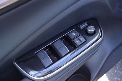 2025 Toyota Crown Signia Limited