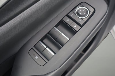 2025 Toyota Prius XLE