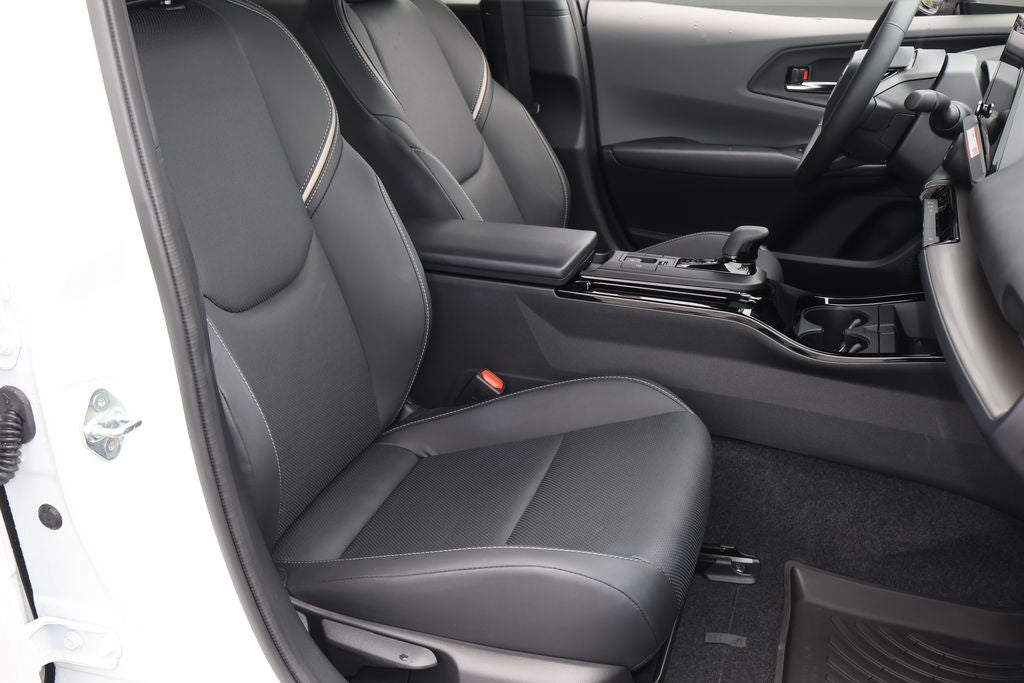 2025 Toyota Prius XLE