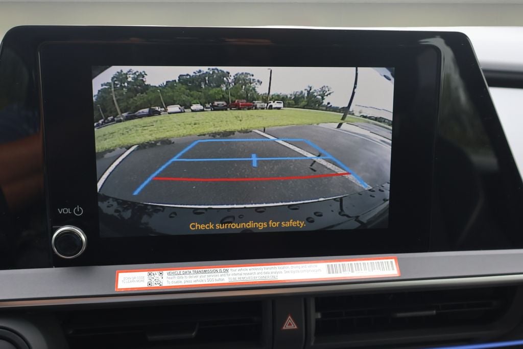 2025 Toyota Prius XLE