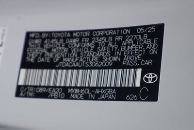 2025 Toyota Prius XLE