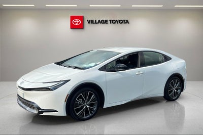 2025 Toyota Prius XLE