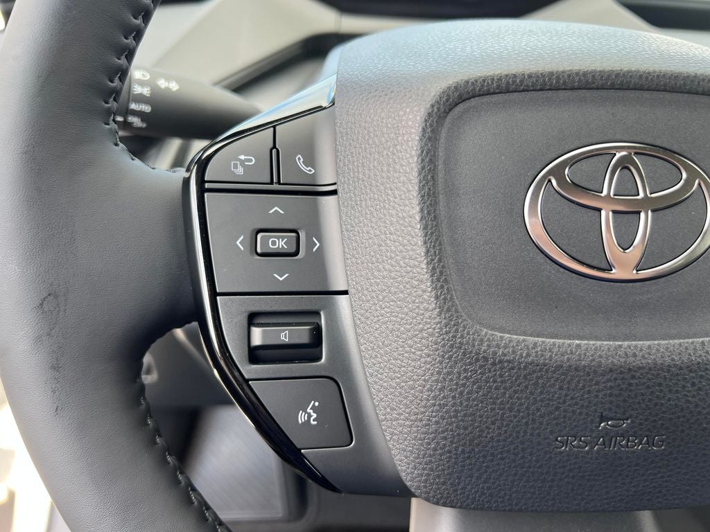 2025 Toyota Prius XLE
