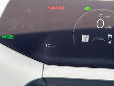 2025 Toyota Prius XLE