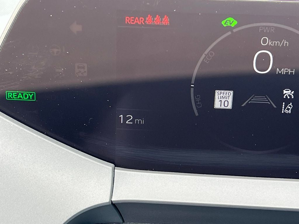 2025 Toyota Prius XLE