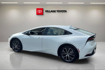 2025 Toyota Prius XLE