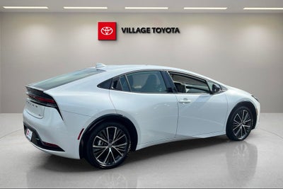 2025 Toyota Prius XLE