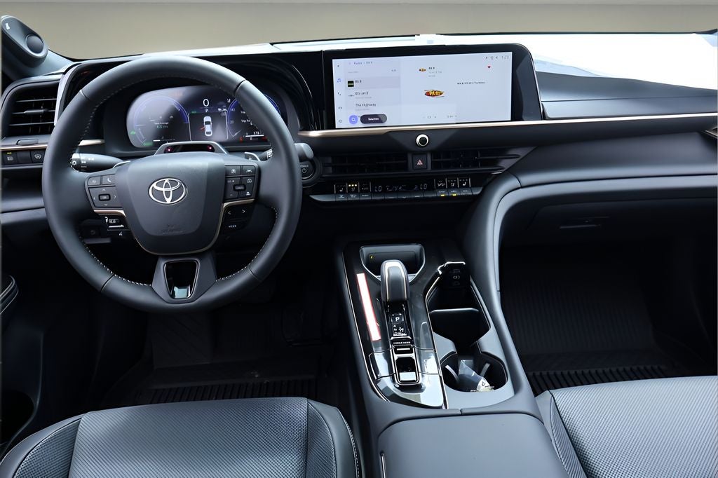2026 Toyota Crown Platinum