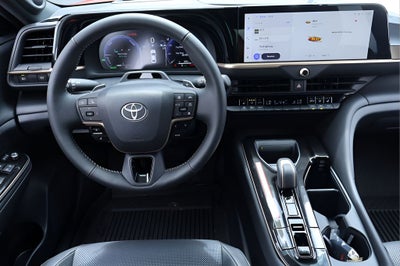 2026 Toyota Crown Platinum