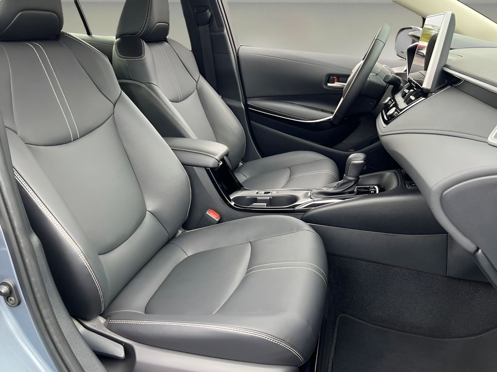 2025 Toyota Corolla Hybrid XLE