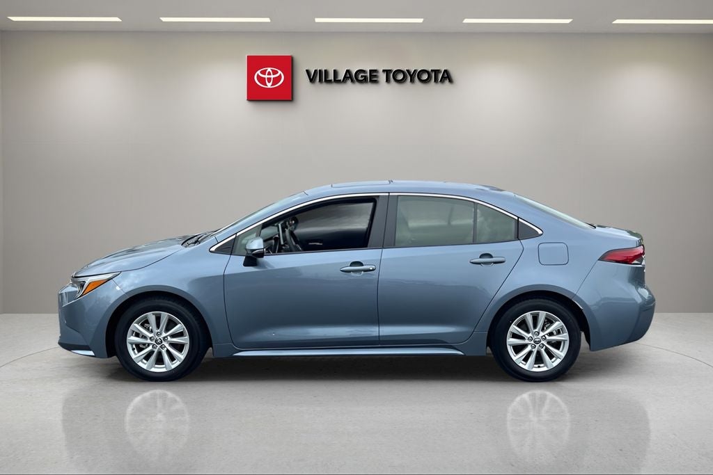 2025 Toyota Corolla Hybrid XLE
