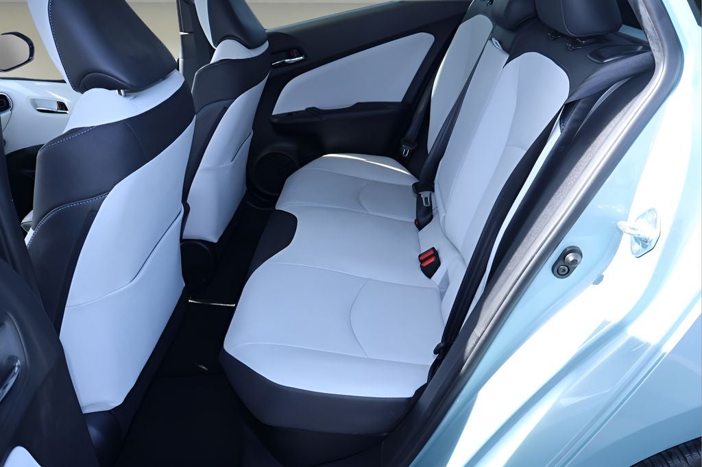 2016 Toyota Prius Four Touring