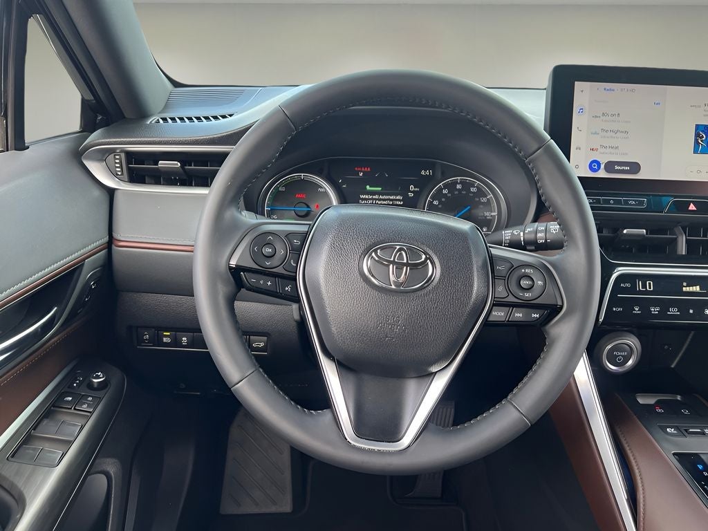 2023 Toyota Venza XLE