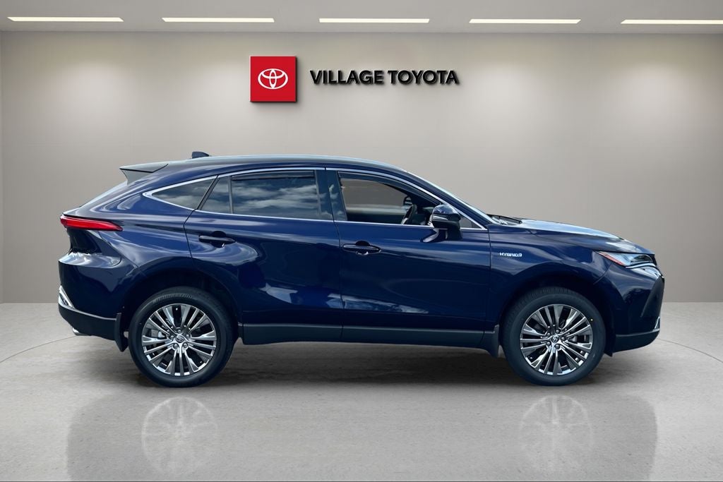2023 Toyota Venza XLE