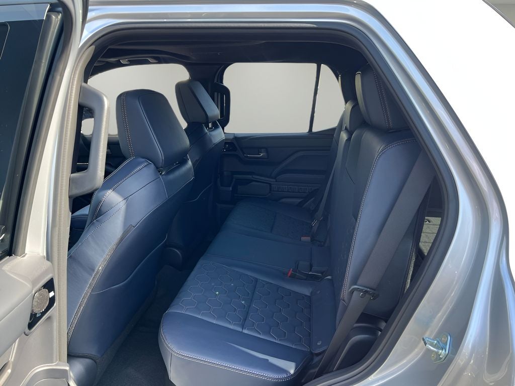 2026 Toyota 4Runner i-FORCE MAX Hybrid Platinum