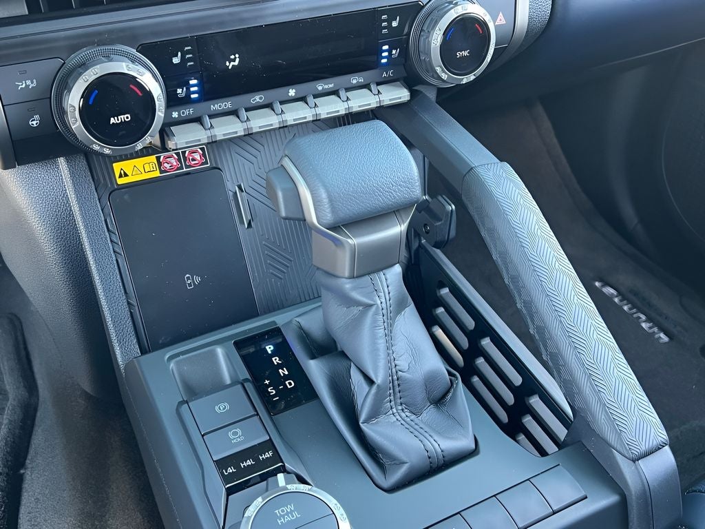 2026 Toyota 4Runner i-FORCE MAX Hybrid Platinum