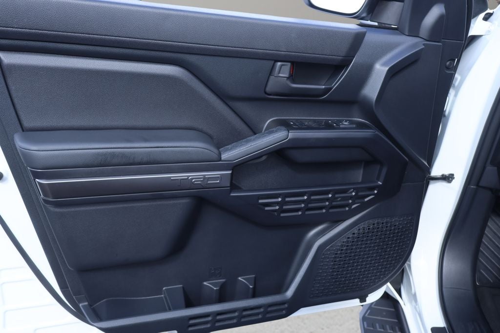 2025 Toyota 4Runner i-FORCE MAX Hybrid TRD Off Road