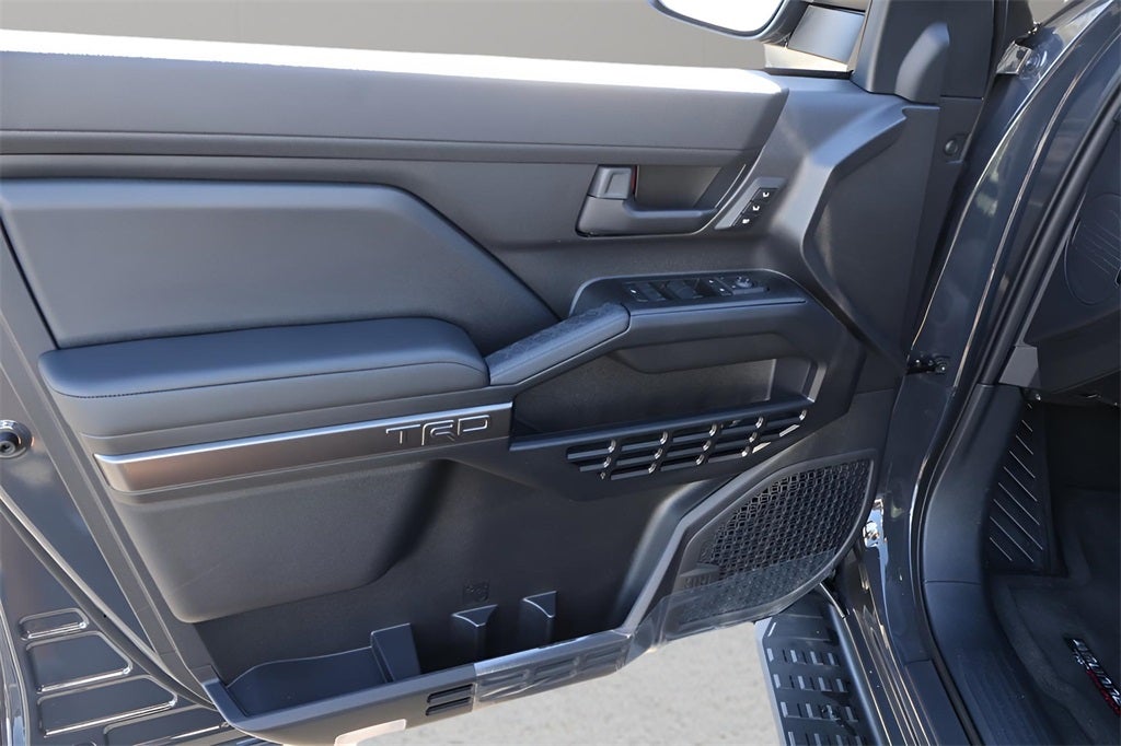 2026 Toyota 4Runner i-FORCE MAX Hybrid TRD Off Road Premium