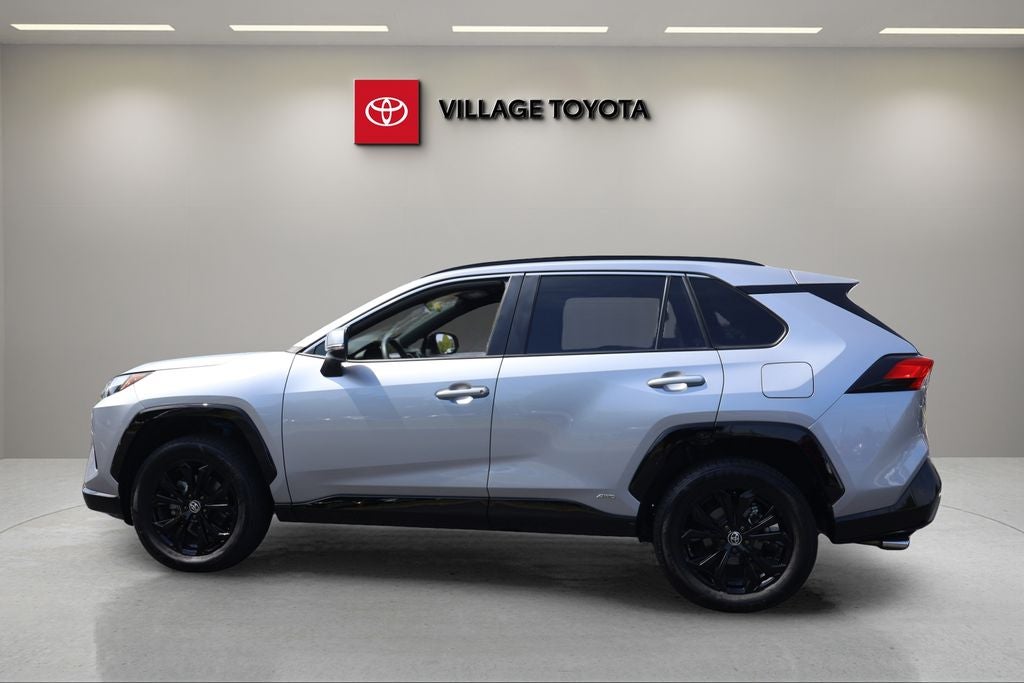2025 Toyota RAV4 Hybrid SE