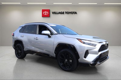 2025 Toyota RAV4 Hybrid SE