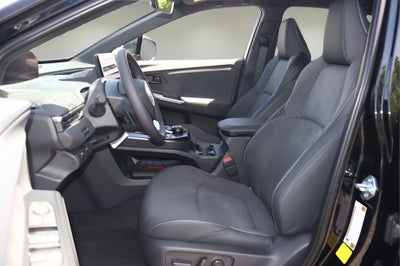 2026 Toyota C-HR Base