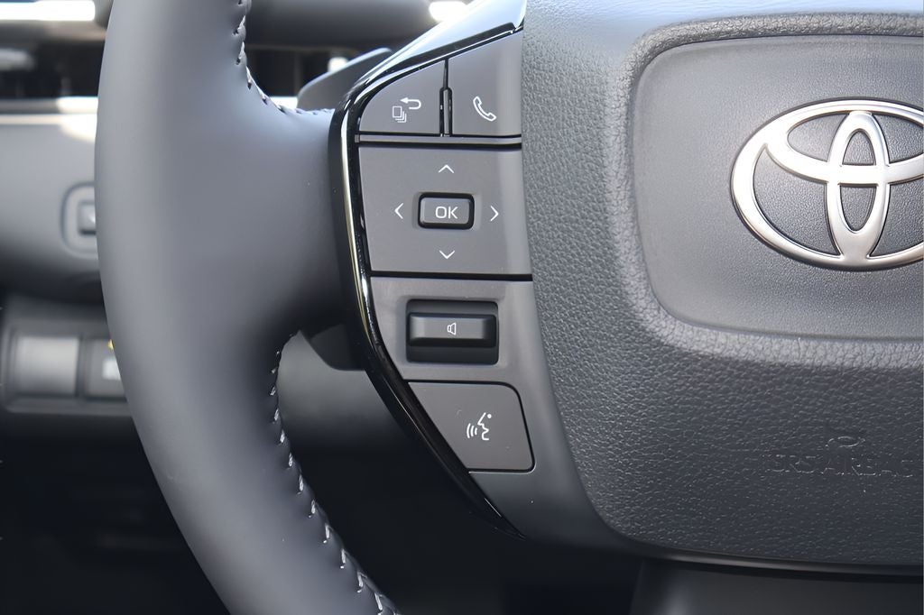 2026 Toyota C-HR Base