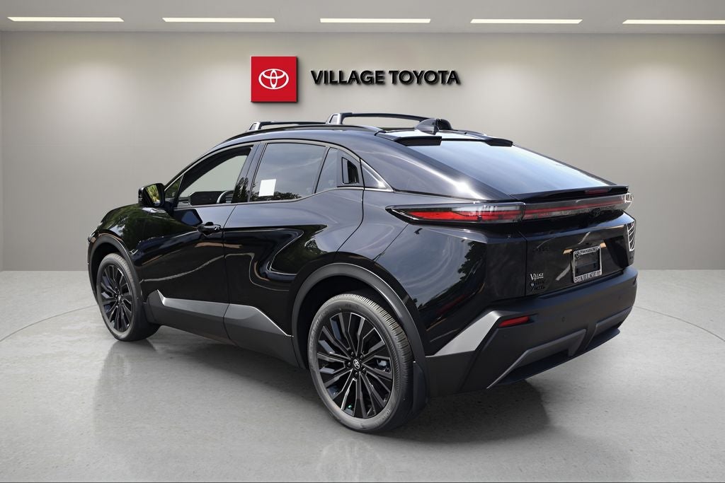 2026 Toyota C-HR Base