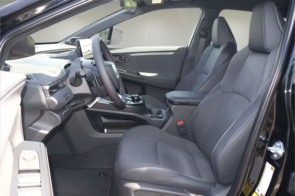 2026 Toyota C-HR Base